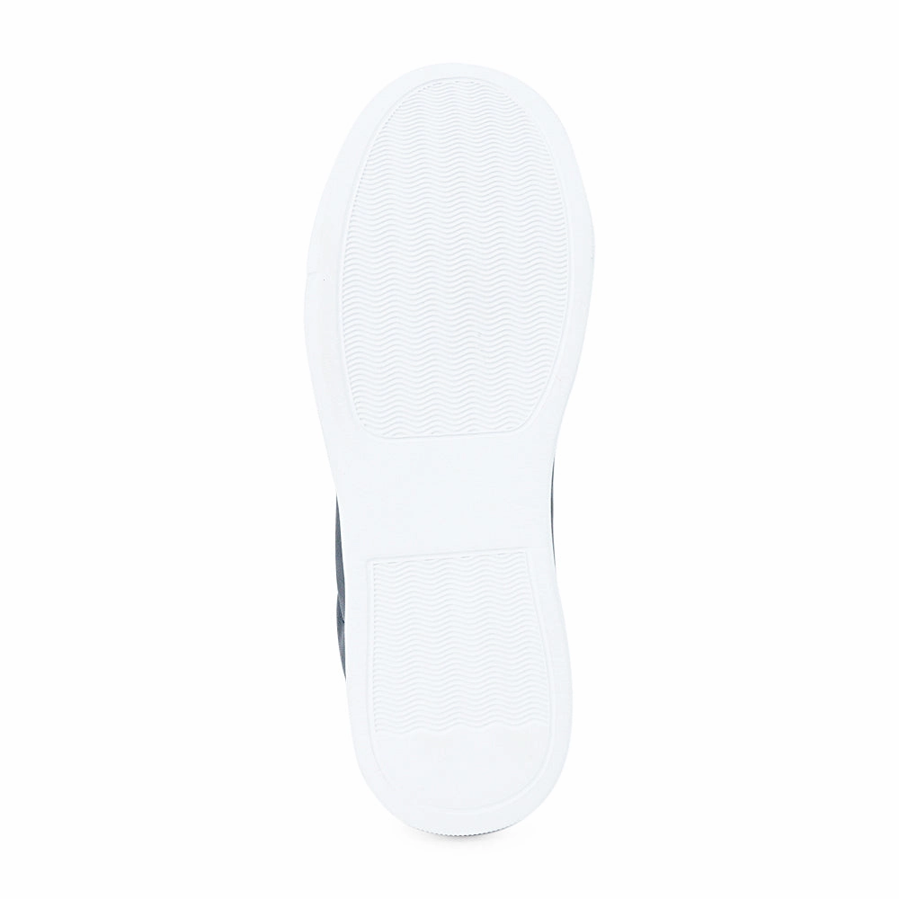 Bata SURGE Casual Lace-Up Sneaker