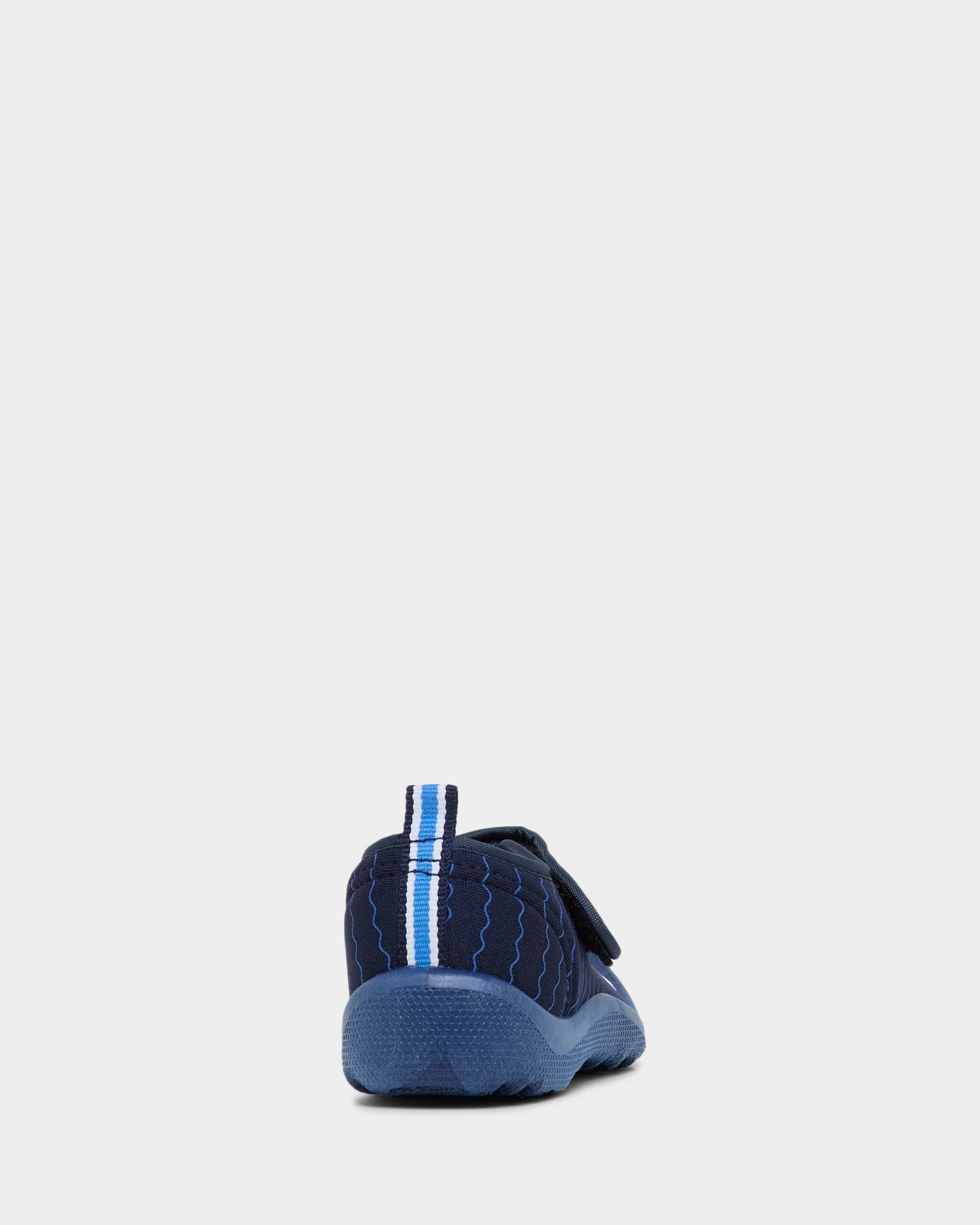 Beach Sails Navy/White