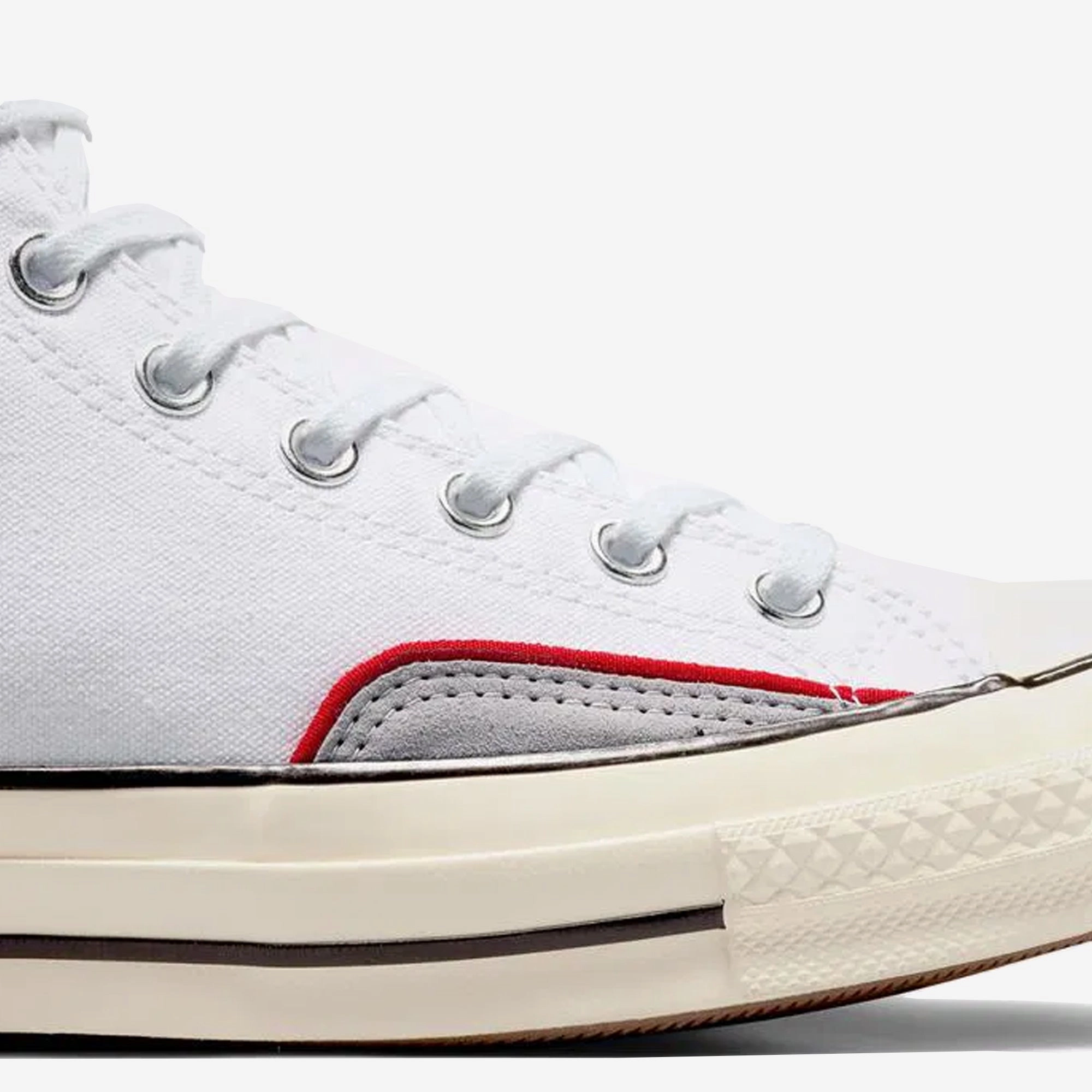 CONVERSE | CHUCK 70 { WHITE