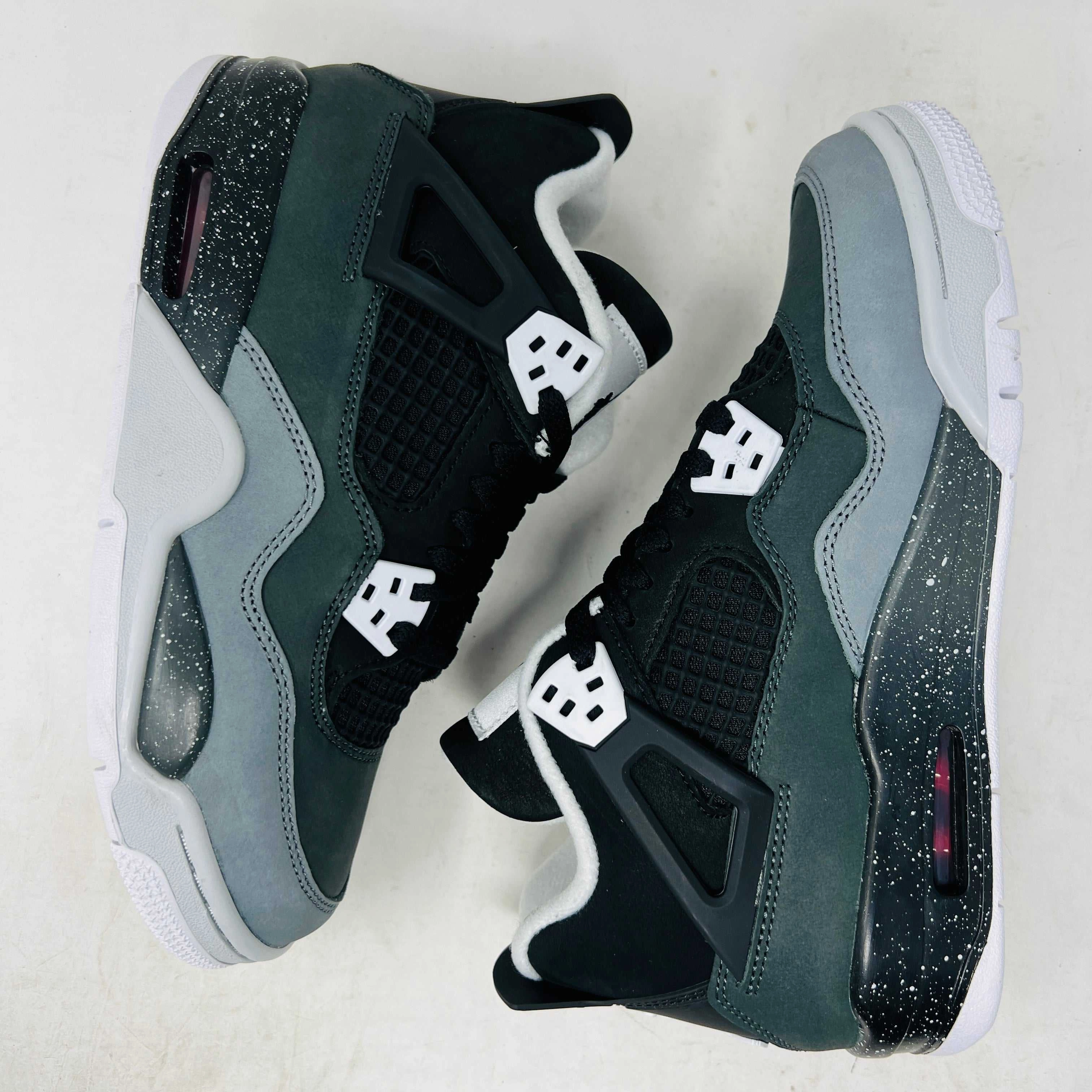 Jordan 4 Retro Fear (2024) (GS)