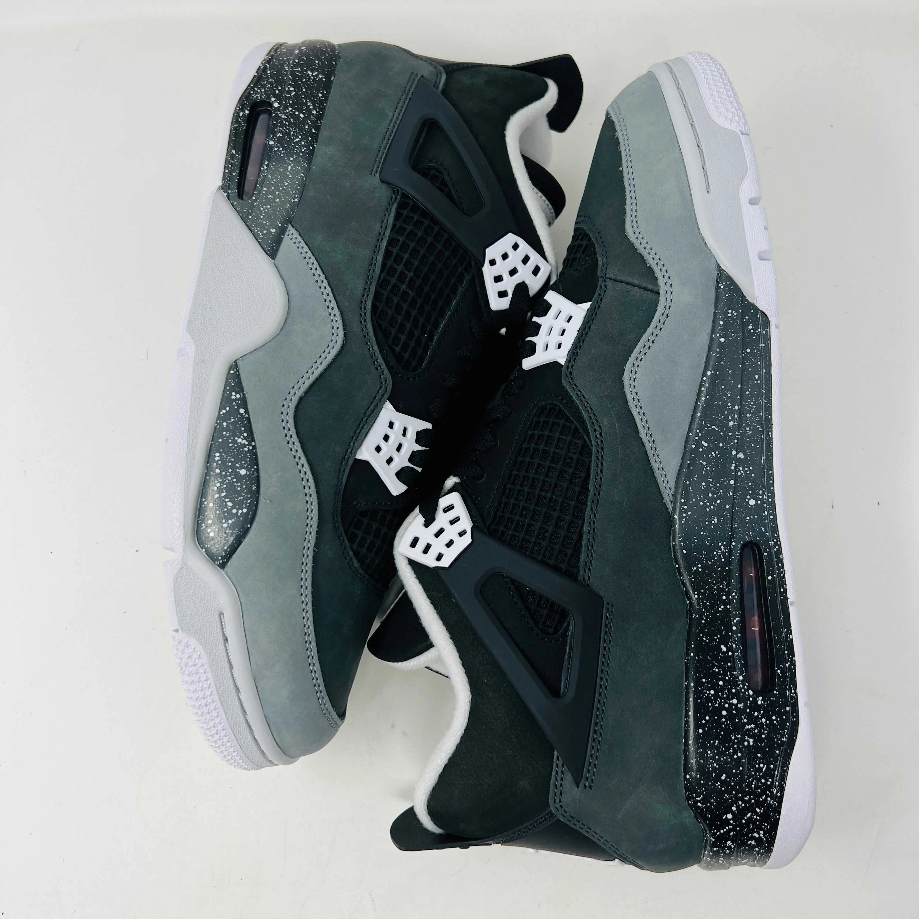 Jordan 4 Retro Fear (2024)