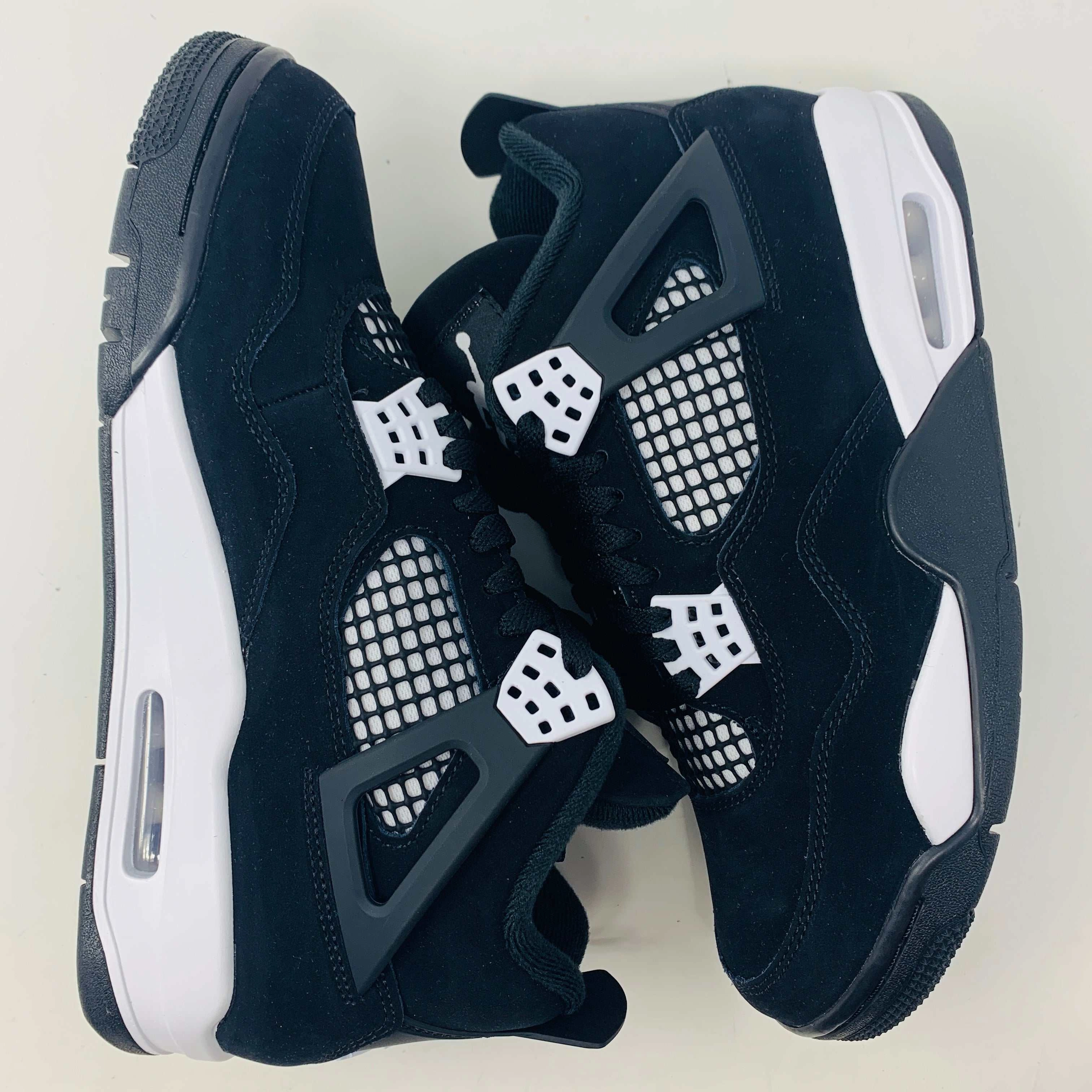 Jordan 4 Retro White Thunder