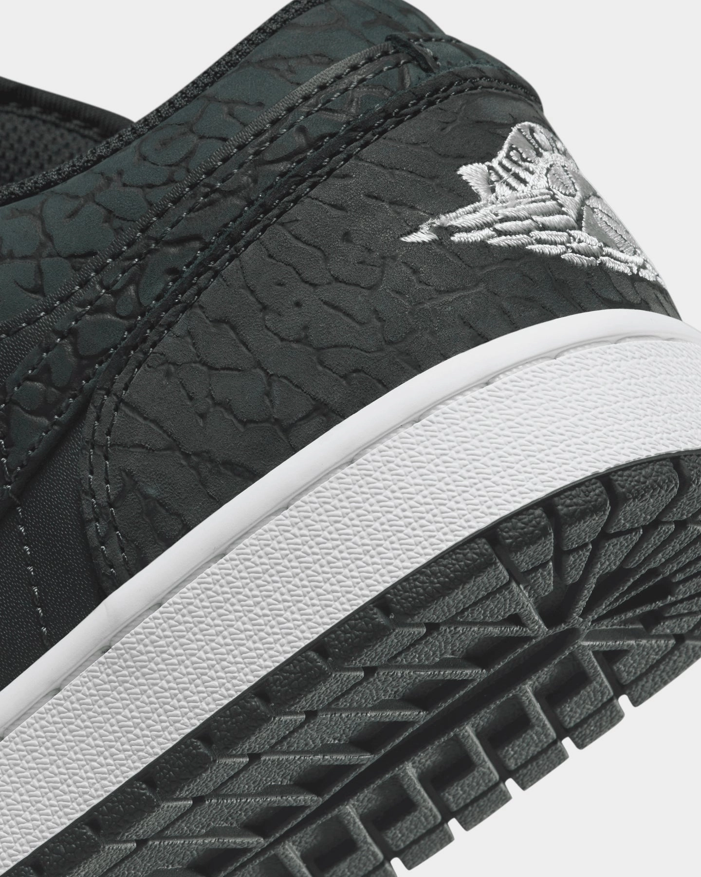 Jordan Air Jordan 1 Low SE Black Elephant Off Noir/Black