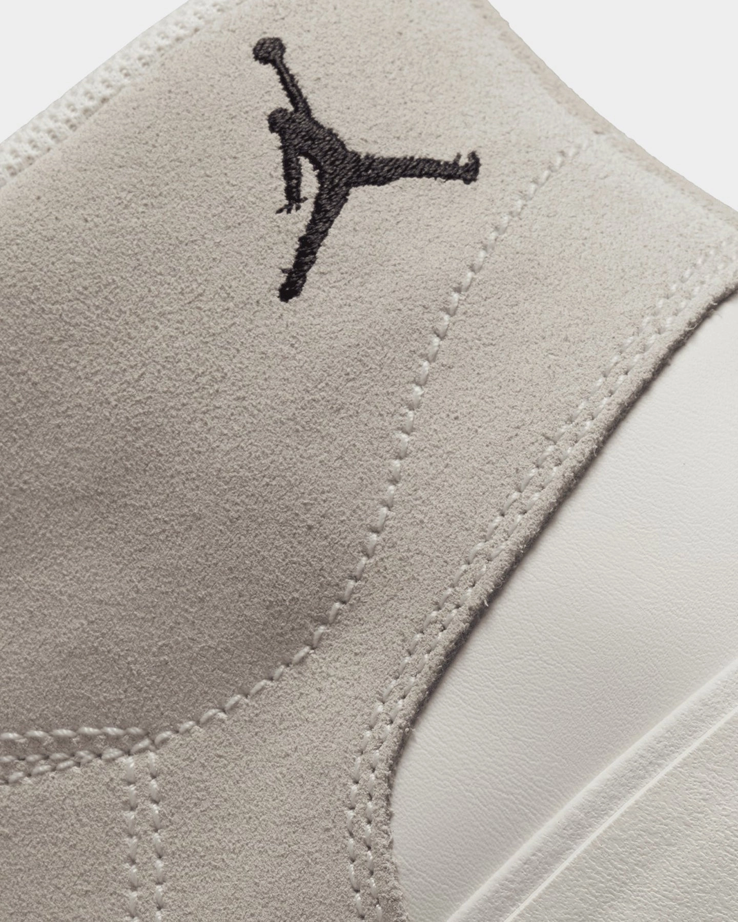 Jordan Series Mid Sail/Black-White
