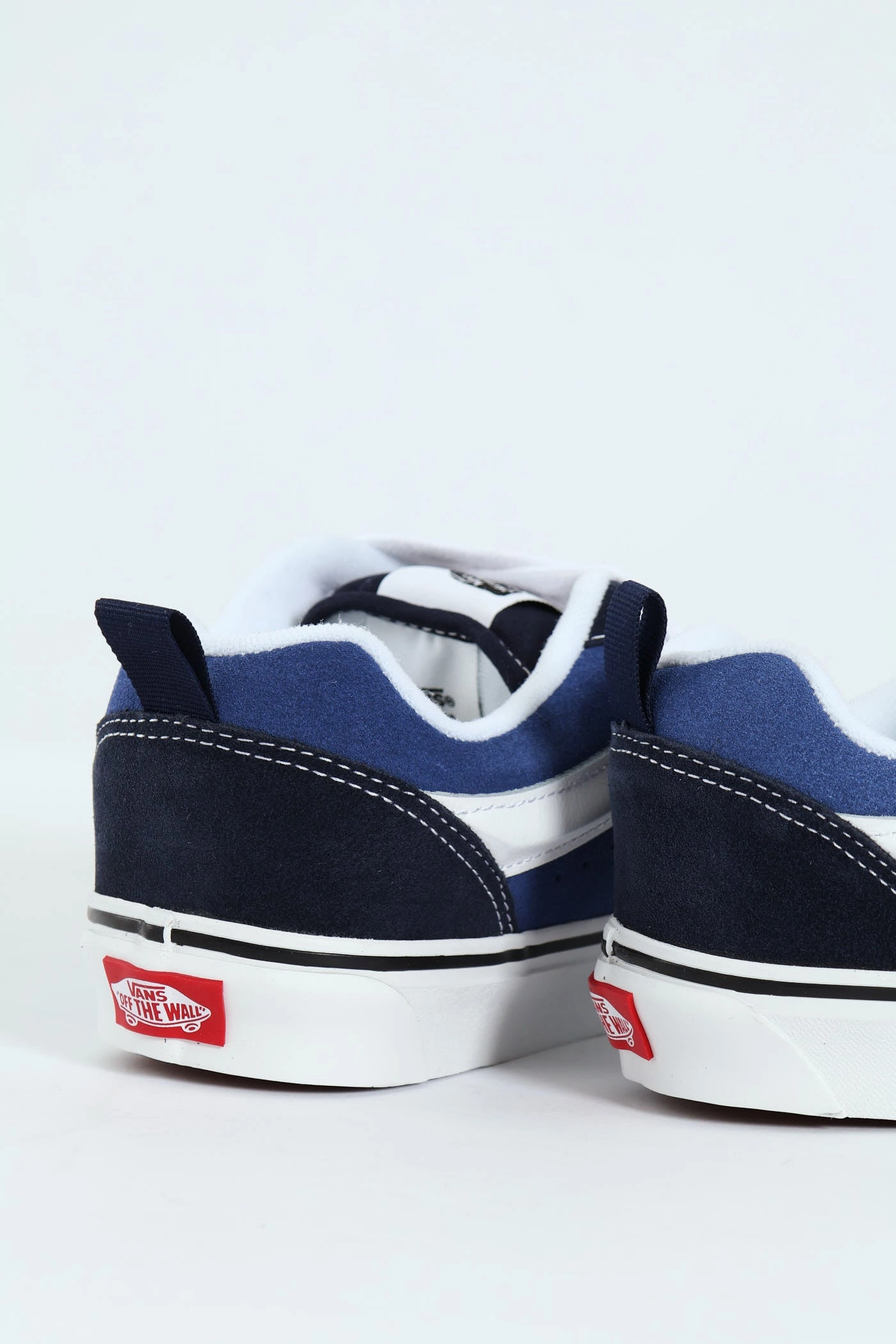 Knu Skool Chunky Lace Up Sneaker - Navy/White