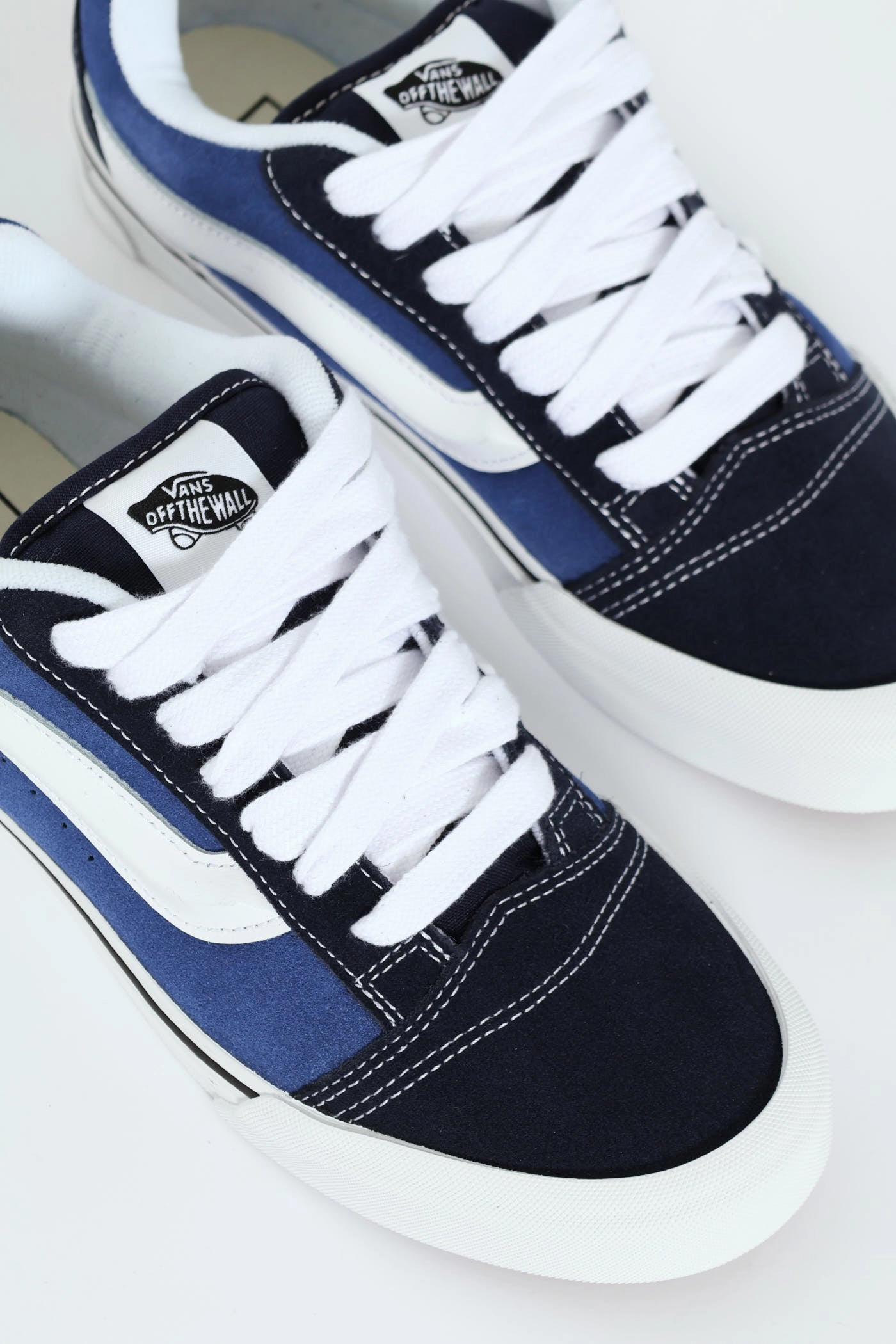 Knu Skool Chunky Lace Up Sneaker - Navy/White