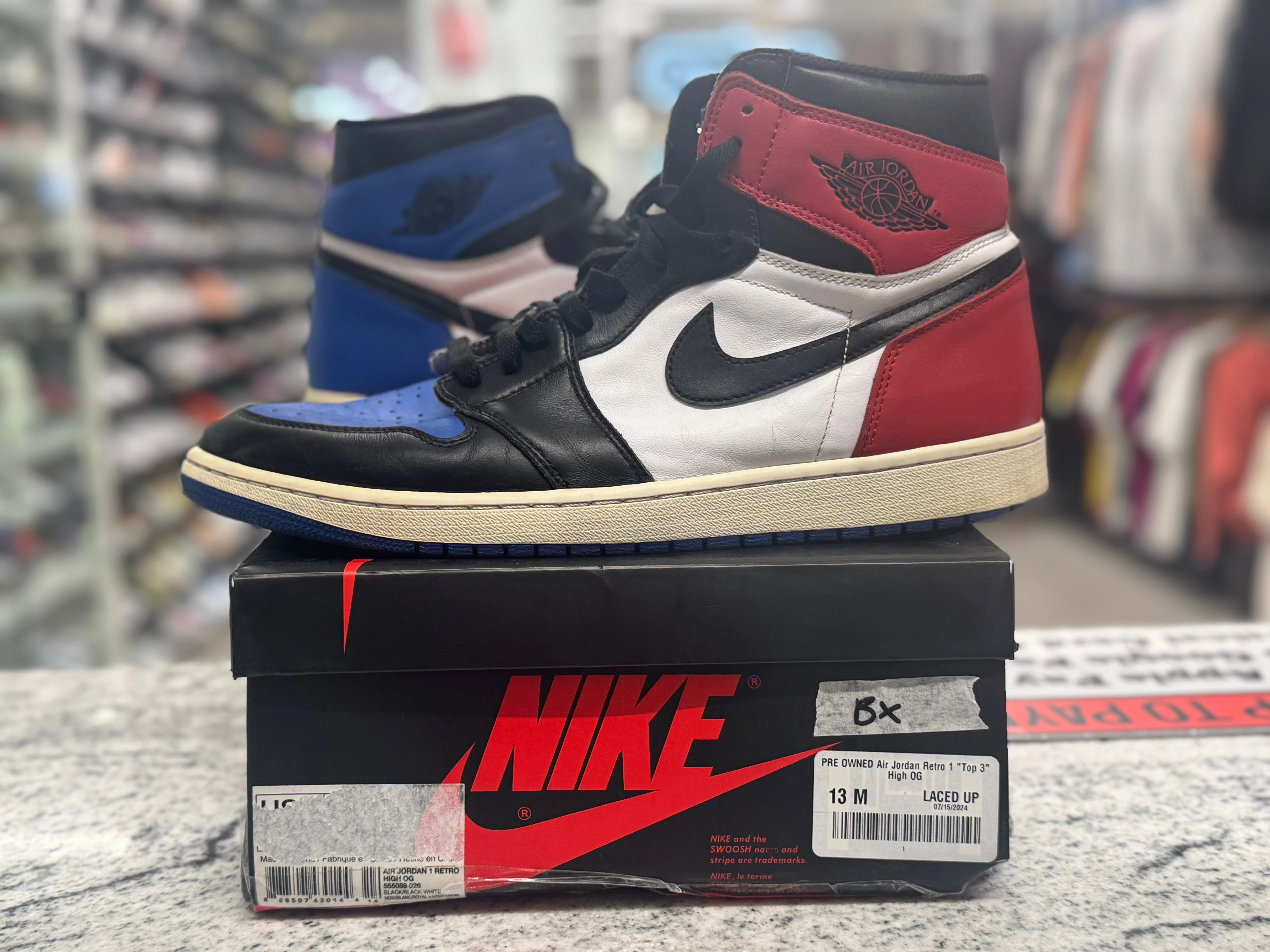PRE OWNED Air Jordan Retro 1 Top 3 High OG