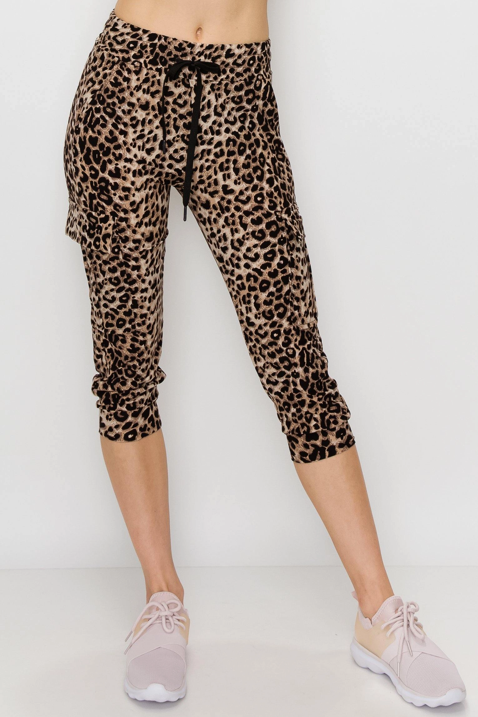 Print Design Capri Cargo Joggers